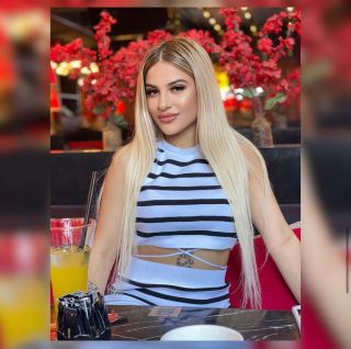 21 yaşlı beyaz tenli Semanur