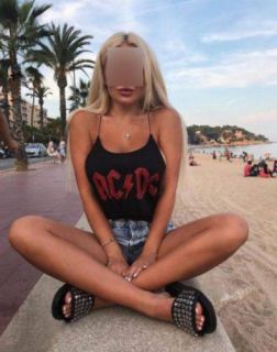 Atakumda Kendi Yeri olan gerçek foto sadece saatlik ve gecelik sınırsız escort bayan Nazlı