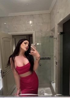 BALIK ETLİ, BÜYÜK GÖĞÜSLÜ ESCORT ADELİNA