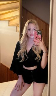 Escort Bensun, kendi yeri olan