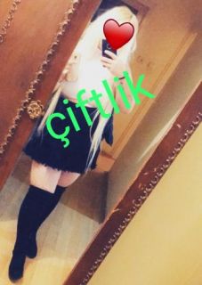 Genc delikanlı gerçek fotolarla escort Ayça