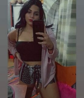 Kendi yeri olan Atakum Escort Bayan Almira