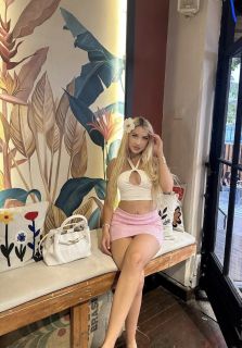 SEKSİ bayan Maral