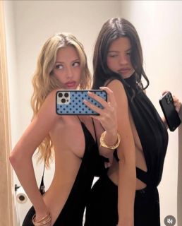 Seleni SEKSAPEL ESCORT