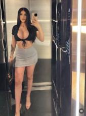 Esmer tenli escort Aleyna